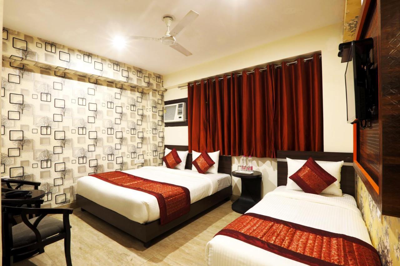 Hotel Ark Wood New Delhi Eksteriør billede