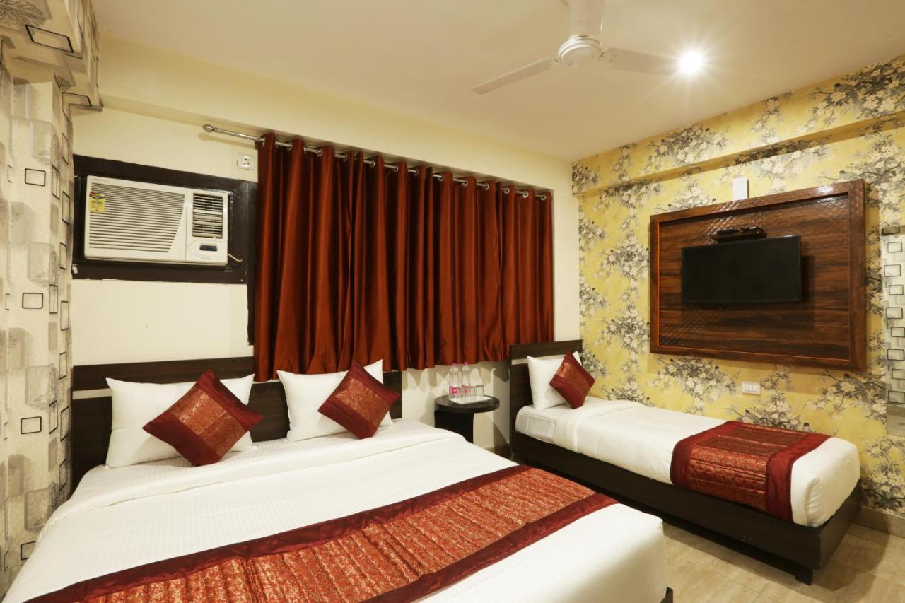 Hotel Ark Wood New Delhi Eksteriør billede